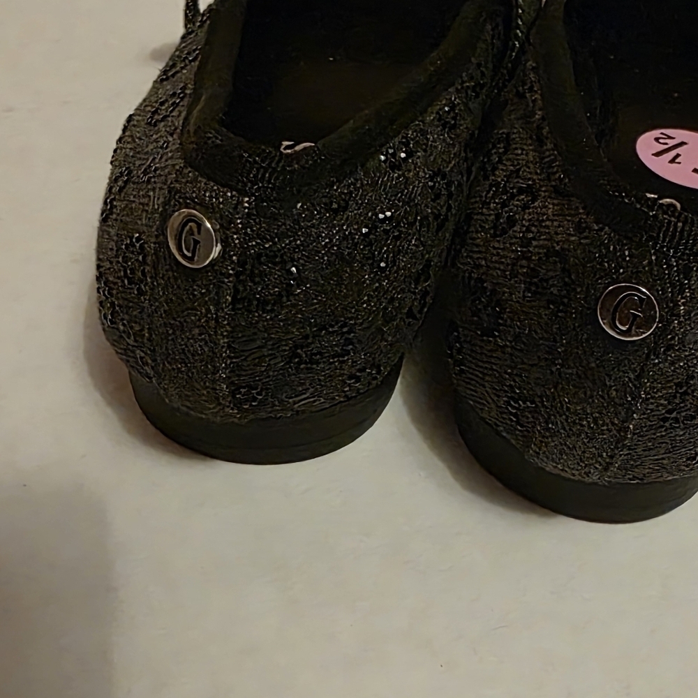 Guess Black Mary Jane Dress Shoes - Picture 4 of 6
